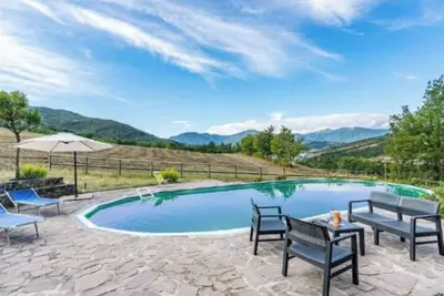 Image de Belle maison de vacances privée avec piscine privée, Wifi, Tv et animaux admis