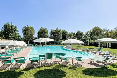 Image de Confortable appartement pour 4 personnes avec climatisation, Wifi, piscine, Tv et vue panoramique