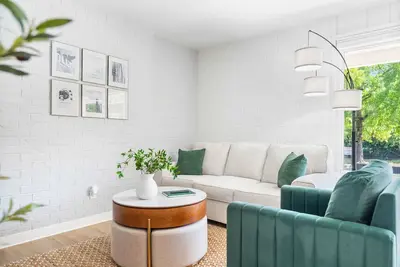 Image de Cozy Creekside Landing