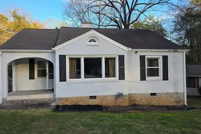 Image de Modern 3br Atl Home, 6-Car Private Parking, 10 Min to Airport & Dt