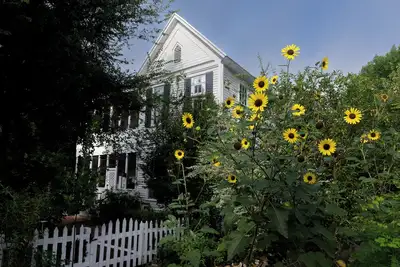 Image de Enchanting 3-Bedroom Home in the Heart of Bastrop's Historic District