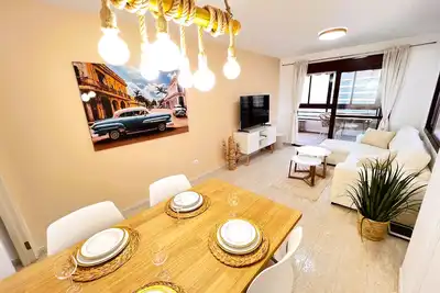 Beach Apartment with Pool & Gym