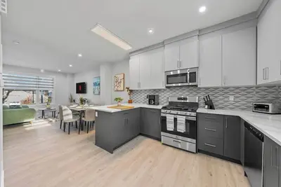 Image de Charm 3br Townhouse Near U of A, Spacious Stay