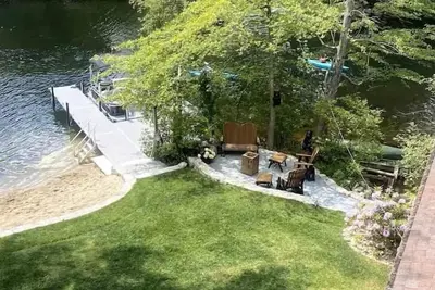 Image de Lake Waukewan Camp in Meredith