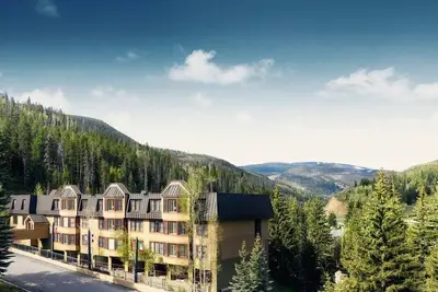 Image de Resort with 2 bedrooms and 2 full baths in Vail. Fun Weekend at a great rate.