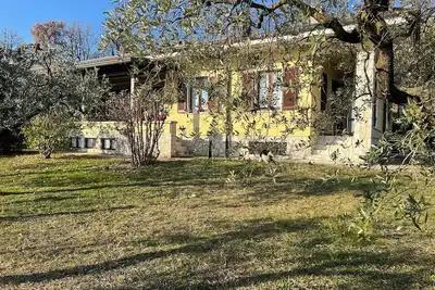 Image de House Cà Bottura surrounded by 3000 sqm of olive trees with lake view