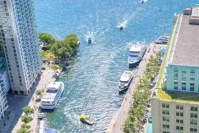 Image de Picturesque Lakeview | Extended Stay Furnished 2br | Corporate & Family