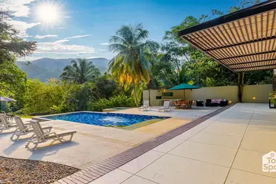 Image de TopSpot®´s Most Coveted Property / 300 + Reviews!