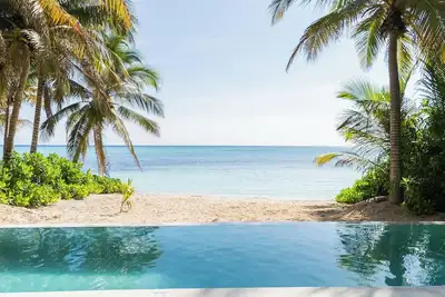 Image de Appartement Front de Mer 2 chambres | Plage Privée | Piscines | Bahia Soliman