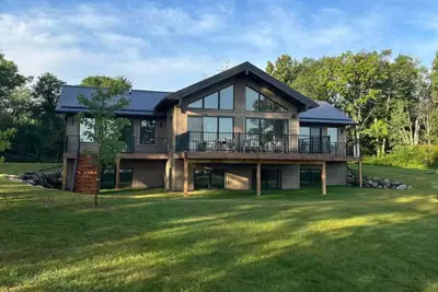 Image de Premier Lake house retreat destination in Northern Mn/Private Dock/Sauna/Hot tub