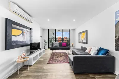 Image de 3br Apt w Parking near Darling Harbour & Icc & Cbd