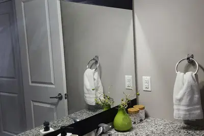 Image de Cozy & Bright 3br Midland Home