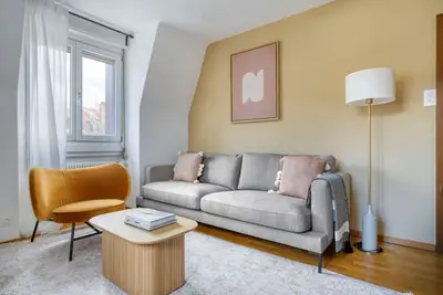 Image de Downtown Suite · Helle 2-Sz Wohnung in Wipkingen