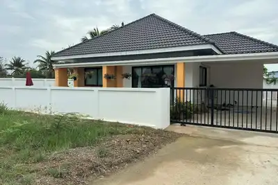 Image de Charming 3-Br/2 bath Residence in Chiang Mai—20 mins to the Old City.