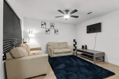 Image de Stylish Austin Retreat Near Lady Bird & Downtown