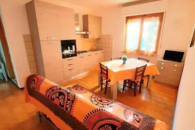 Image de Two-room apartment Michi[100 mt from the sea and downtown, wifi]