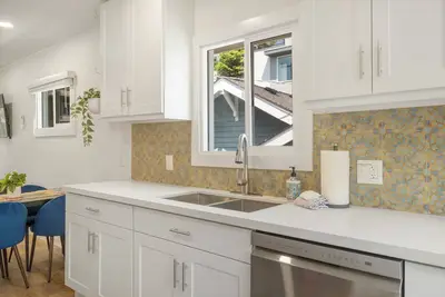 Image de Emerald cozy unit2 upstairs