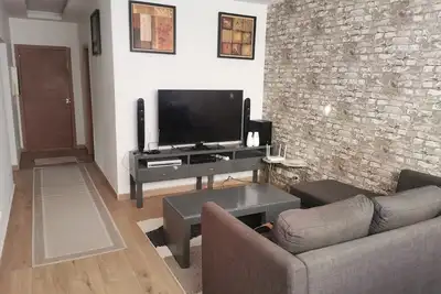 Image de Bel appartement neuf décoré avec goût