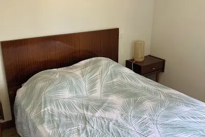 Image de Soustons centre, au pied du lac et à 10mn des plages. Calme.