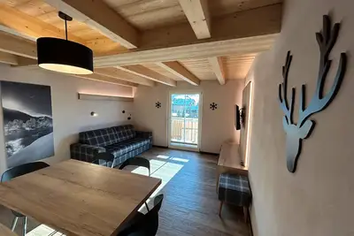 Image de Appartement '3 Trilocale' avec vue montagne, balcon et Wi-Fi