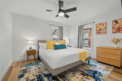 Image de Charming home in Monroe!