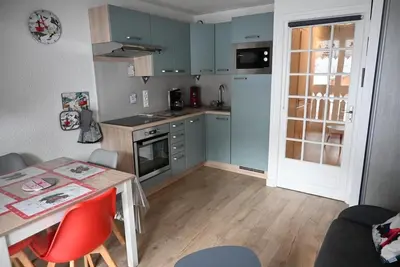 Image de Centre station, 1er étage, balcon, parking, télévision, casier à ski, 25m², Valloire
