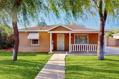 Image de Dog-Friendly Home with Enclosed Yard, Central Ac, Washer/Dryer & Free WiFi