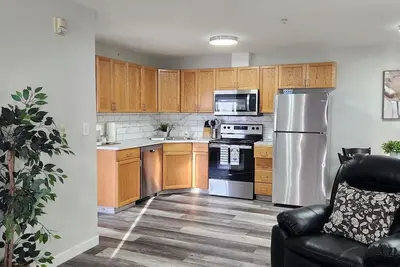 Image de Smart Living: 2 Bed | 2 Bath, All-Inclusive Suite