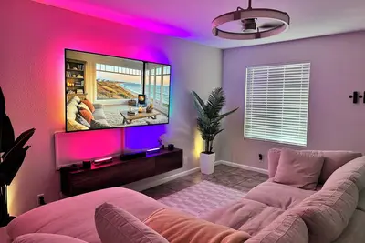 Image de Condo Next to Empire Polo Fields, Perfect Coachella & Stagecoach Stay