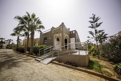 Image de Seabreeze 2br Haven – Ocean Walk & Sunsets!