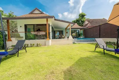 Image de Elegante villa neuve sur la plage et au calme dans petite residence privee