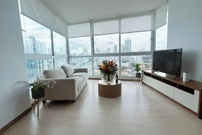 Image de Stunning 3br with Views, Balcony and Parking