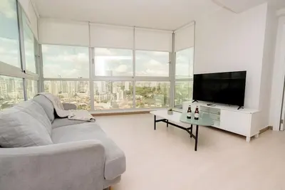 Image de Luxury 3br with balcony, parking and city view