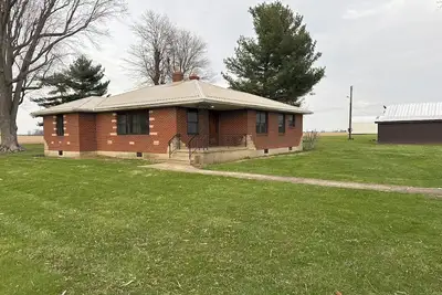Image de Spacious 3br on 74 Acres, 3 Min to Roberts Centre, Near Wec