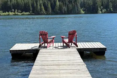 Image de Great family cabin on the lake!