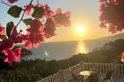 Image de Beachfront Villa with Private Beach & Sea View -Bodrum