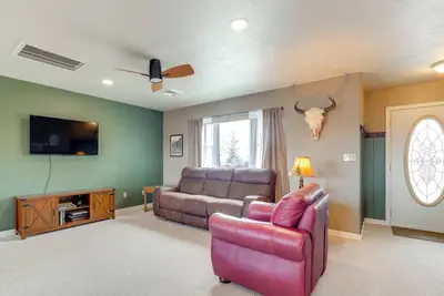 Image de Hike, Fish & Golf! Pet-Friendly Home in Choteau