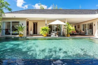 Image de Cozy 3-Bedroom Villa with Homie Vibes in Seminyak
