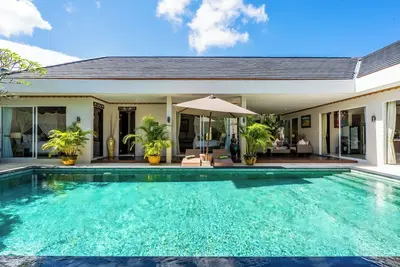 Image de Cozy 3-Bedroom Villa with Homie Vibes in Seminyak