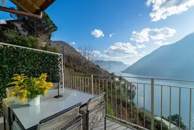 Ritzy Ka'Doro Lakeview