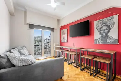 Image de Diakou 38 · Sunny cozy 3bd apt, just a min away to Acropolis