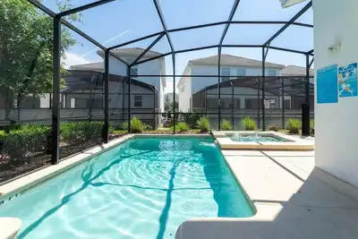 Image de 5br w/ Spa Pool at Storey Lake