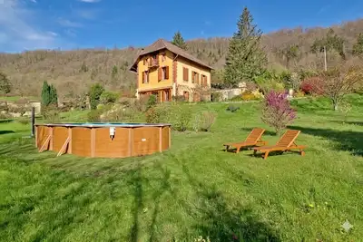 Image de Très belle Maison de 240 m2 avec piscine - 6 Chambres - Parc 5500m2