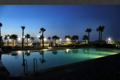 Image de Magnifique appartement vue sur mer et pieds dans l'eau à Tamaris Dar Bouazzza