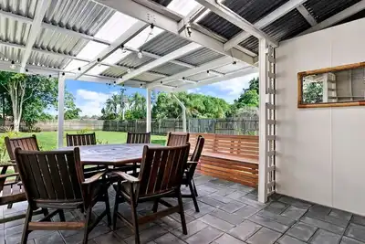 Image de Hideaway in Howard - Beautiful!