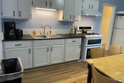 Image de Budget House 97 Beautiful 3-bedroom house with Ac in delightful Stanton