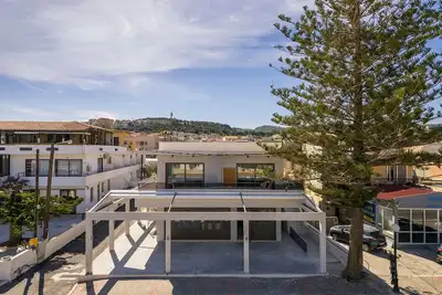Image de Orama Luxury Apartments︱Your 2br Seaside Living