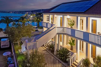 Image de Luxury Apartments & Suites Dijan - Superior One Bedroom Apartment with Balcony