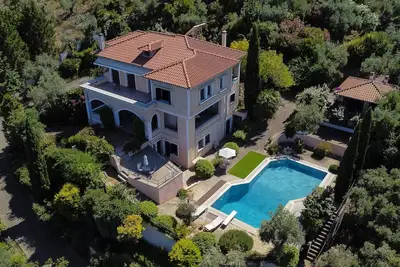 Ananda Spa Villa in Nies