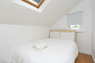 Image de Elegant 2br Apt in a choice location at Eastleigh Ideal for contractors &familly